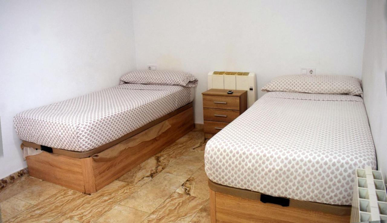 Apartamentos Atlas Terrassa II מראה חיצוני תמונה