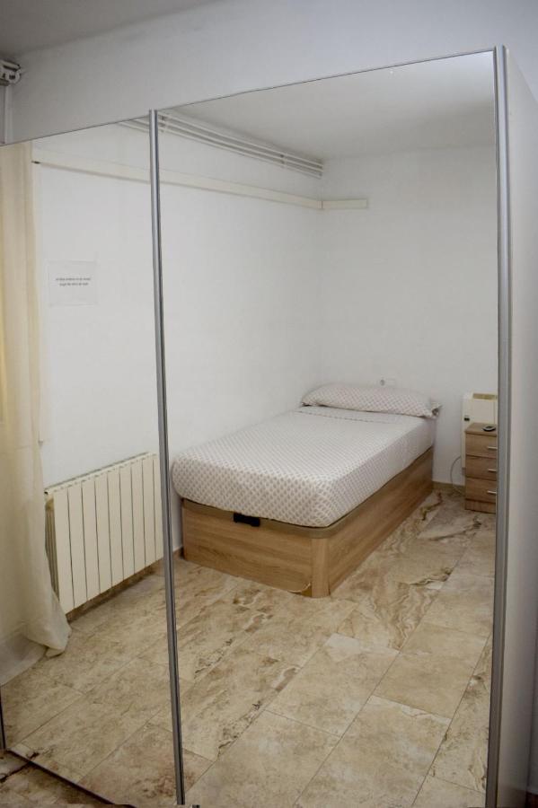 Apartamentos Atlas Terrassa II מראה חיצוני תמונה