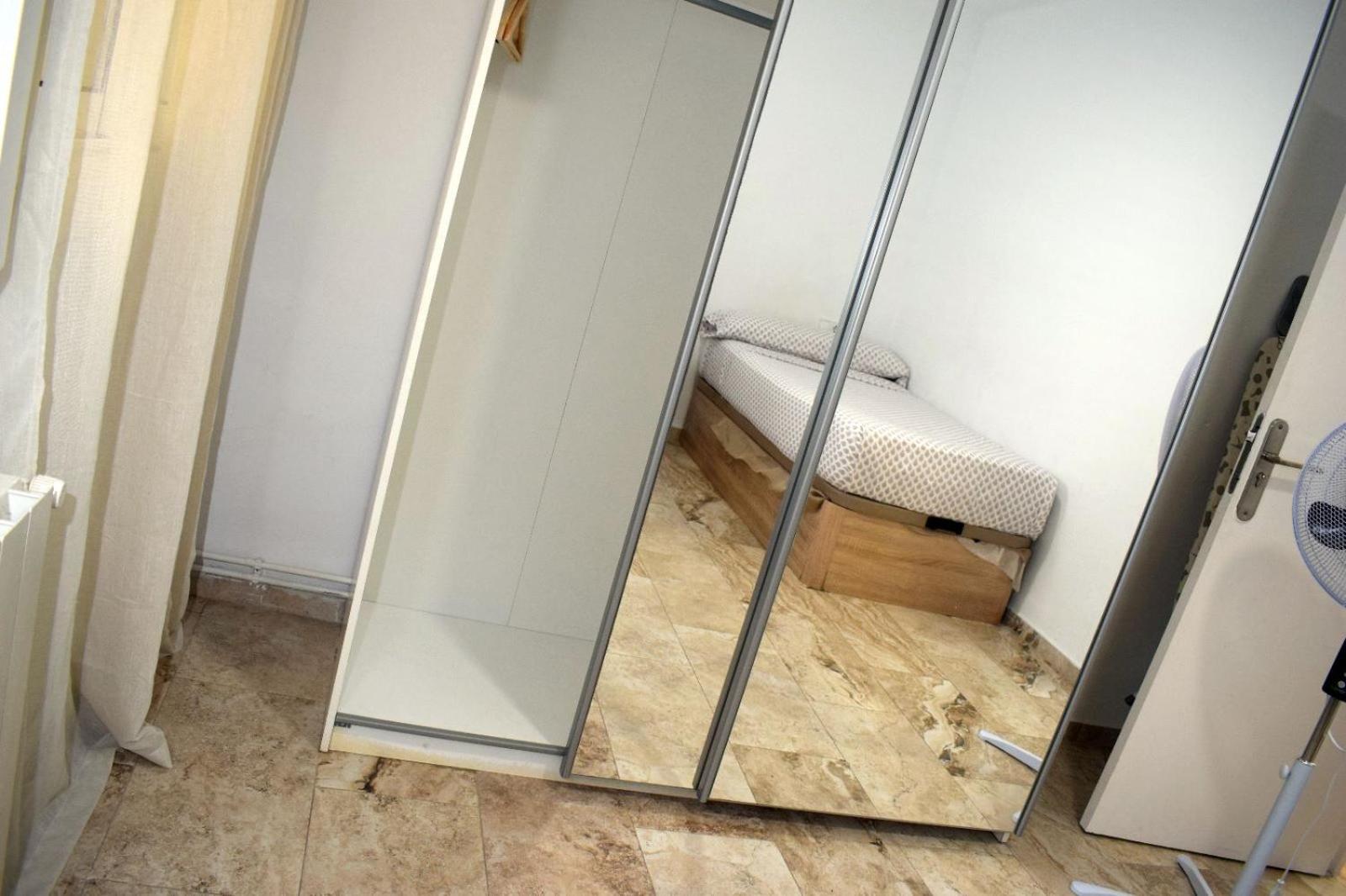Apartamentos Atlas Terrassa II מראה חיצוני תמונה